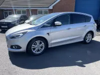 Usado Ford S-MAX Titanium 150 HP (110 kW) 2015 Prateado Monovolume