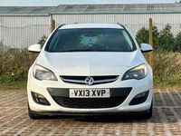 Second-hand Vauxhall Astra S 95 CP (69 kW) 2013 Alb Break