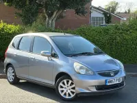 Begagnad Honda Jazz SE 82 HK (60 kW) 2007 Silver Halvkombi