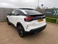 Used Citroën C4 PureTech 127 HP (93 kW) 2022 White Hatchback