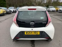 Used Toyota Aygo X-play 69 HP (50 kW) 2015 White Hatchback