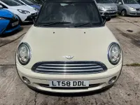 Used Mini Cooper Hatch 2008 White Hatchback
