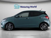 Used Hyundai i10 Premium 84 HP (61 kW) 2024 Green Hatchback