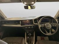 Used Audi A1 Sport 110 HP (80 kW) 2022 White SUV