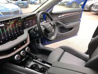 Used Skoda Superb LAURIN & KLEMENT 190 HP (139 kW) 2025 Blue Hatchback