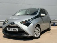 Used Toyota Aygo X-play 72 HP (52 kW) 2021 Silver Hatchback