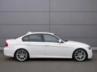 Used BMW 318 Sport Line 2012 White Sedan