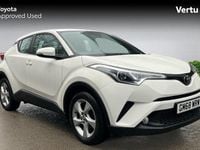 Used Toyota C-HR 116 HP (85 kW) 2019 White SUV