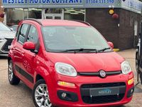 Used Fiat Panda Lounge 69 HP (50 kW) 2018 Red Hatchback
