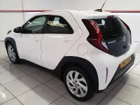 Used Toyota Aygo X PURE 72 HP (52 kW) 2023 White SUV