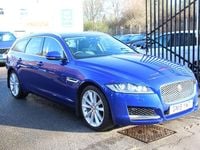 Used Jaguar XF Sportbrake Portfolio 250 HP (183 kW) 2019 Blue Estate