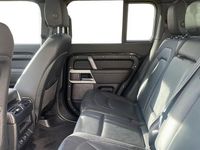 Usado Land Rover Defender SE Dynamic 249 HP (183 kW) 2024 Preto SUV