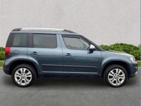Used Skoda Yeti Outdoor Drive 147 HP (108 kW) 2017 Grey SUV