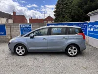 Used Peugeot 5008 Active 112 HP (82 kW) 2012 Blue MPV