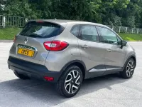 Used Renault Captur Dynamique 90 HP (66 kW) 2014 Beige SUV