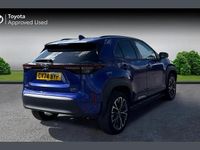 Used Toyota Yaris Cross 113 HP (83 kW) 2024 Blue SUV
