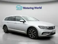 Usado VW Passat SEL 2021 Prateado Carrinha