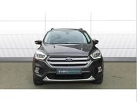 Begagnad Ford Kuga Titanium 180 HK (132 kW) 2019 Grå SUV