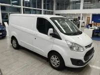 Begagnad Ford Transit Custom Limited 125 HK (91 kW) 2015 Vit Van