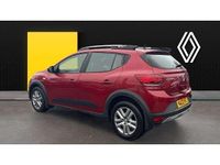 Used Dacia Sandero Comfort 90 HP (66 kW) 2022 Red SUV