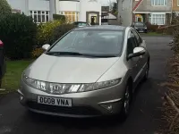 Käytetty Honda Civic ES 138 HP (101 kW) 2008 Hopea Viistoperä