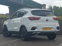 Usado MG ZS Exclusive 106 HP (77 kW) 2024 Branco SUV