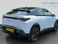 Used Peugeot e-3008 GT 152 kW (207 HP) 2025 White SUV