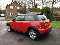 Usado Mini Cooper Hatch 2012 Rojo Utilitario