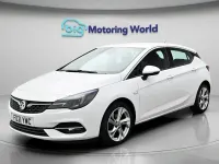 Used Vauxhall Astra SRi 145 HP (106 kW) 2021 White Hatchback