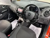 Used Renault Captur Dynamique 90 HP (66 kW) 2015 Orange SUV