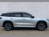 New Skoda Kodiaq SportLine 200 HP (147 kW) 2026 Silver SUV