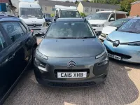 Used Citroën C4 Cactus Feel 100 HP (73 kW) 2015 Grey Hatchback
