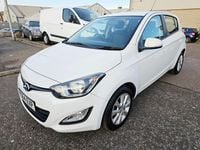 Used Hyundai i20 Active 2014 White Hatchback