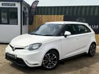 Used MG MG3 106 HP (77 kW) 2015 White Hatchback