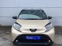 Used Toyota Aygo X 72 HP (52 kW) 2025 Beige SUV