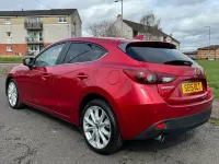 Used Mazda 3 Inclusive 121 HP (88 kW) 2015 Red Hatchback