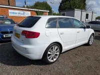 Used Audi A3 Sportback Sport 125 HP (91 kW) 2012 White Hatchback