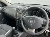 Used Dacia Sandero Lauréate 90 HP (66 kW) 2015 Red Hatchback