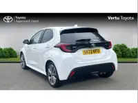 Used Toyota Yaris 116 HP (85 kW) 2022 White Hatchback