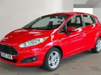 Used Ford Fiesta Zetec 82 HP (60 kW) 2013 Red Hatchback