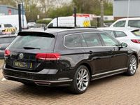 Begagnad VW Passat R-line 190 HK (139 kW) 2018 Svart Kombi