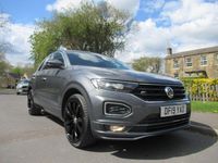Usado VW T-Roc R-line 115 HP (84 kW) 2019 Cinzento SUV