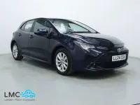 Used Toyota Corolla 140 HP (102 kW) 2024 Blue Hatchback