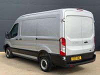 Begagnad Ford Transit Trend 130 HK (95 kW) 2021 Silver Van
