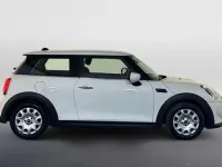 Used Mini ONE Classic 102 HP (75 kW) 2021 White Hatchback