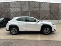 Used Lexus UX 300e 150 kW (204 HP) 2025 White SUV