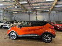 Used Renault Captur Dynamique 90 HP (66 kW) 2014 Orange/black SUV