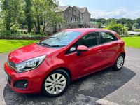 Used Kia Rio 2013 Red Hatchback
