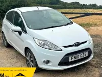 Used Ford Fiesta Zetec 82 HP (60 kW) 2010 White Hatchback