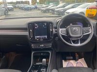 New Volvo XC40 Plus 194 HP (142 kW) 2025 White SUV